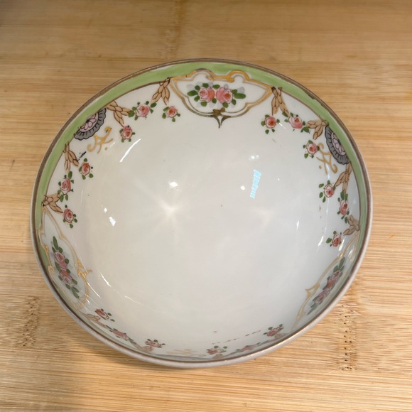 Antique (1891-1921) Nippon Footed Bowl Pink Rose and Swag Design Gold Detail - Picture 4 of 7